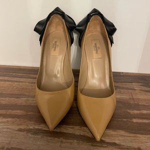 Valentino two tones heels with bow